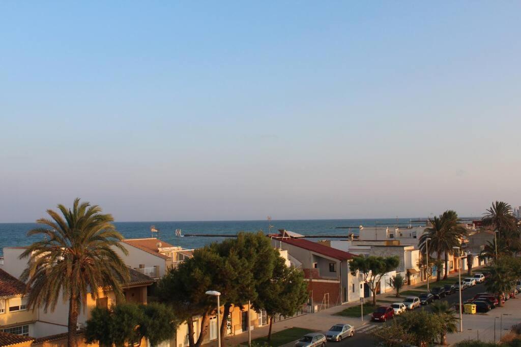 Confortable Beach Appartment With Views To The Sea Puçol Eksteriør billede