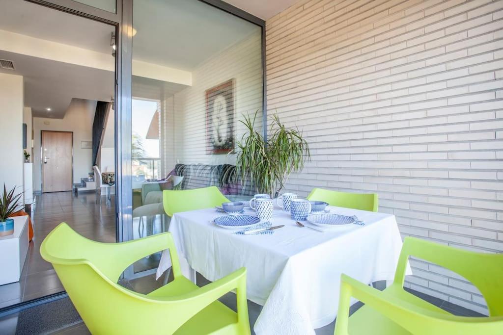 Confortable Beach Appartment With Views To The Sea Puçol Eksteriør billede